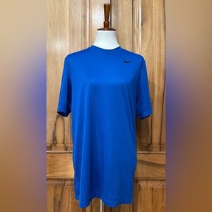 NWOT Nike Dri-Fit Men's Bright Blue "The Nike Tee" T-Shirt - Medium Tall/Long